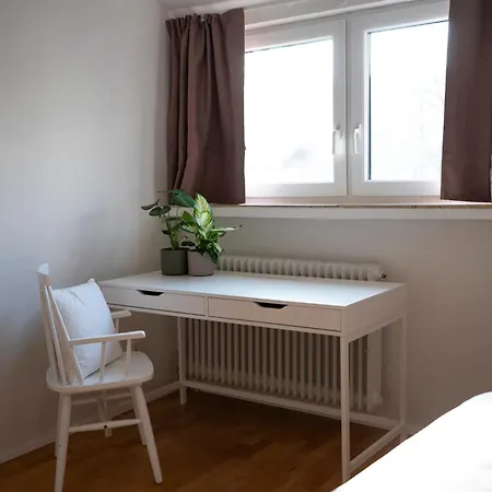 Seerose - W14, Zentral In Bahnhofsnaehe, Kueche, 3 Schlafzimmer *