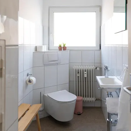 Seerose - W14, Zentral In Bahnhofsnaehe, Kueche, 3 Schlafzimmer *