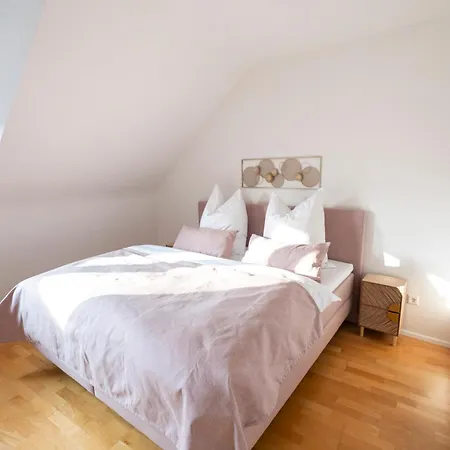 Seerose - W14, Zentral In Bahnhofsnaehe, Kueche, 3 Schlafzimmer Διαμέρισμα Ουλμ